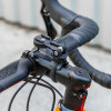 Pack complet SP-CONNECT Bike Bundle II fixé sur guidon et potence iPhone 11
