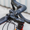 Pack complet SP-CONNECT Bike Bundle II fixé sur guidon et potence - iPhone 13
