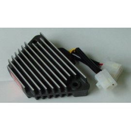 Régulateur TOURMAX Honda VT800C