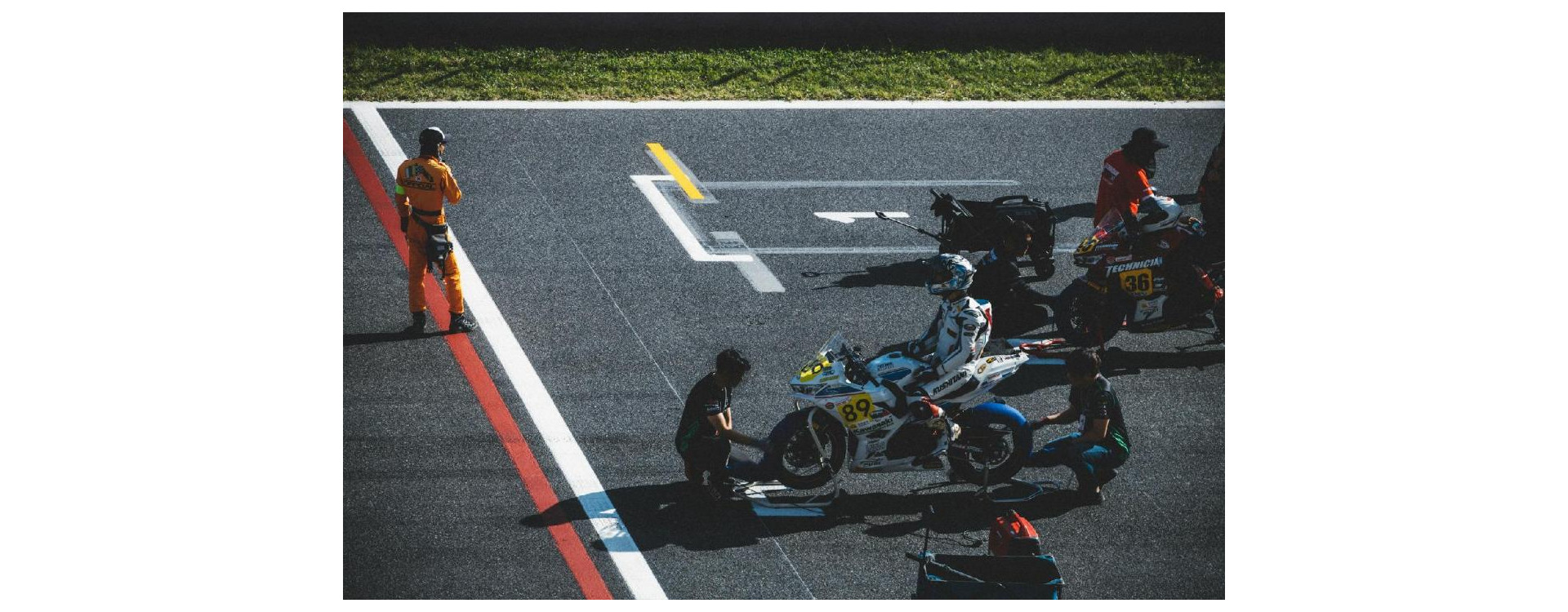 Restez connecté aux dernières infos des sports mécaniques !